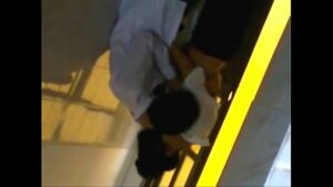 Scandal học sinh trường Trần Nhân Tông chịch nhau trong nhà vệ sinh